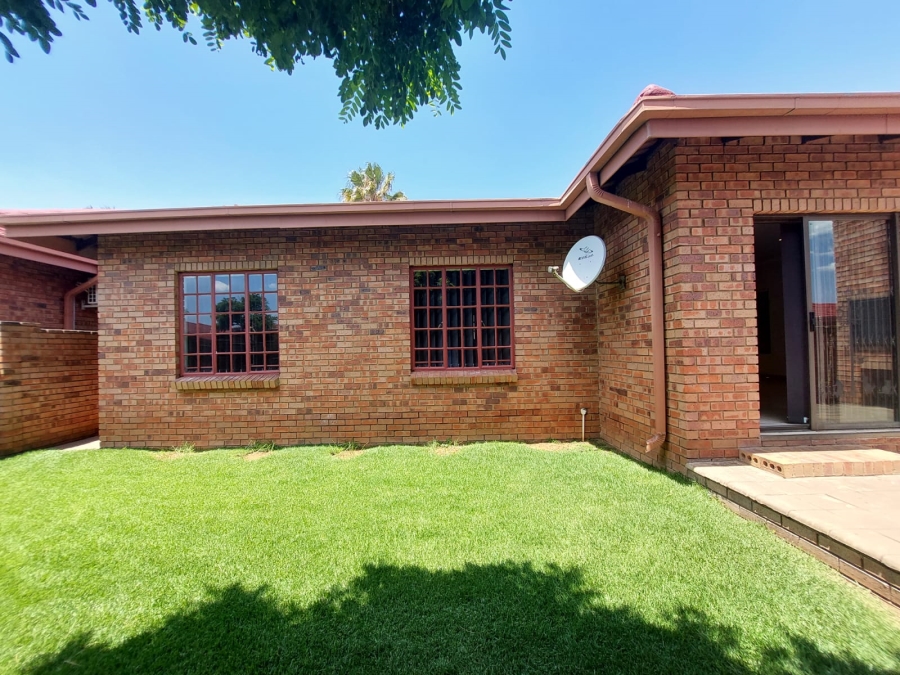 3 Bedroom Property for Sale in Vaalpark Free State